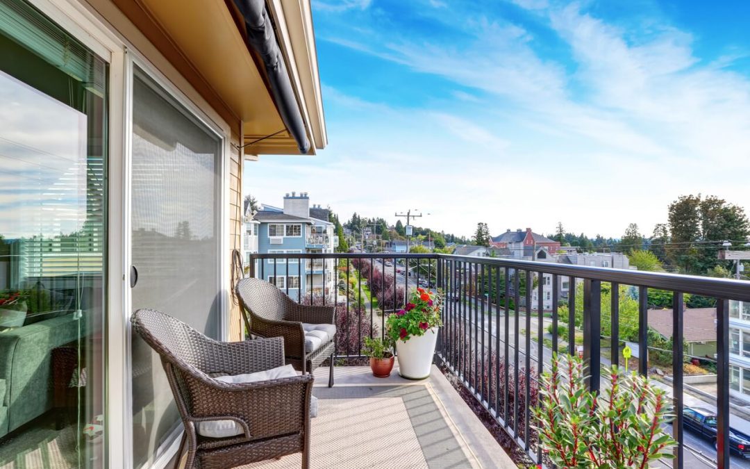7 Practical Tips to Improve Your Balcony